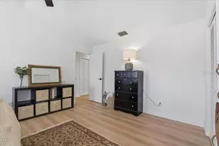 220 19th St, Palm Harbor, FL 34683 - Photo 21