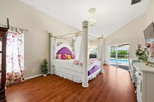 1384 Forestedge Blvd, Oldsmar, FL 34677 - Photo 9