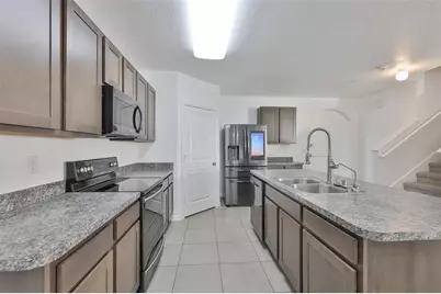 5461 Magdalene Way, Zephyrhills, FL 33541 - Photo 3