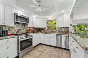 6226 8th Ave S, Gulfport, FL 33707 - Photo 11