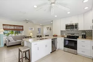 221 41st Ave, Saint Pete Beach, FL 33706 - Photo 3