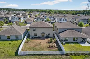 14825 Crescent Rock Dr, Wimauma, FL 33598 - Photo 43