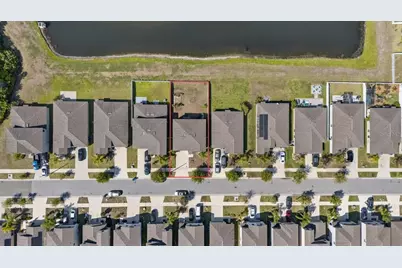 14825 Crescent Rock Drive, Wimauma, FL 33598 - Photo 7