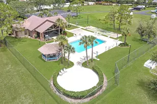 8210 National Dr, Port Richey, FL 34668 - Photo 57