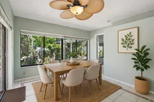 6127 4th Ave S, Saint Petersburg, FL 33707 - Photo 3