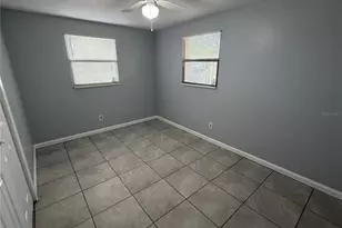 2617 E 111th Ave, Tampa, FL 33612 - Photo 7