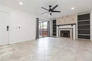 12738 Wood Trail Blvd, Tampa, FL 33625 - Photo 11