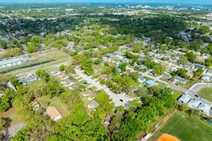 904 33rd Ave E, Bradenton, FL 34208 - Photo 7