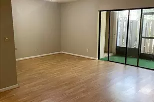 4873 Puritan Cir, Tampa, FL 33617 - Photo 5