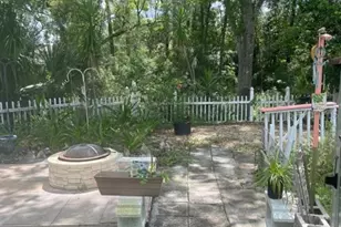 4859 Billy Direct Ln, Lutz, FL 33559 - Photo 13