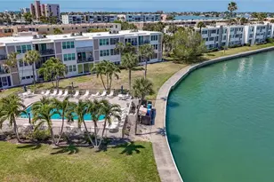 7425 Bay Island Dr S, South Pasadena, FL 33707 - Photo 27