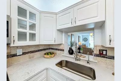 7425 Bay Island Drive S #105, South Pasadena, FL 33707 - Photo 7