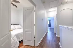 3456 High Hampton Cir, Tampa, FL 33610 - Photo 17