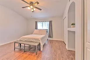 3456 High Hampton Cir, Tampa, FL 33610 - Photo 11