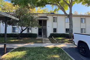 109 Pine Ct, Oldsmar, FL 34677 - Photo 3