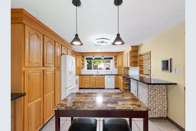 2086 Lakewood Drive, Clearwater, FL 33763 - Photo 7