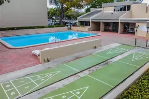 13618 Greenfield, Tampa, FL 33618 - Photo 37