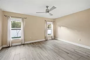 1005 Chandler Snowden Ct, Ruskin, FL 33570 - Photo 15