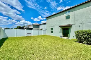 7309 Canterbury Bells Ct, Tampa, FL 33619 - Photo 47