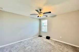 7309 Canterbury Bells Ct, Tampa, FL 33619 - Photo 33