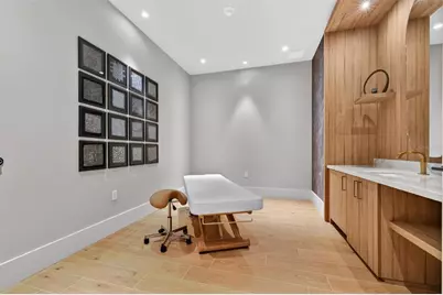 275 1st Avenue S #4202, Saint Petersburg, FL 33701 - Photo 65