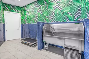 275 1st Ave S, Saint Petersburg, FL 33701 - Photo 45