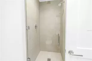 275 1st Ave S, Saint Petersburg, FL 33701 - Photo 23