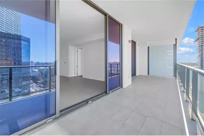 275 1st Ave S #1608, Saint Petersburg, FL 33701 - Photo 11