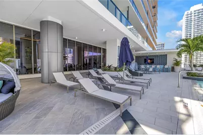 275 1st Ave S #1608, Saint Petersburg, FL 33701 - Photo 65