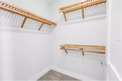 275 1st Ave S #1608, Saint Petersburg, FL 33701 - Photo 17