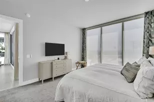 301 1st St S, Saint Petersburg, FL 33701 - Photo 73