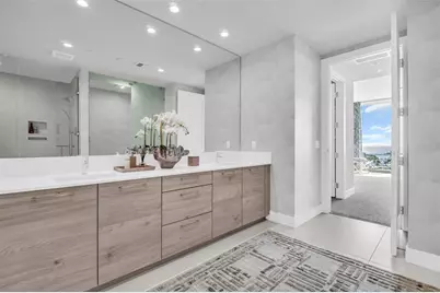 301 1st Street S #903, Saint Petersburg, FL 33701 - Photo 31