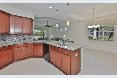 2423 Richmond Greens Court, Sun City Center, FL 33573 - Photo 11