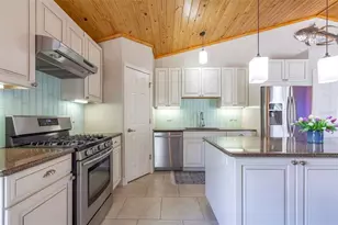 7655 Myrsine Cir, Bokeelia, FL 33922 - Photo 21