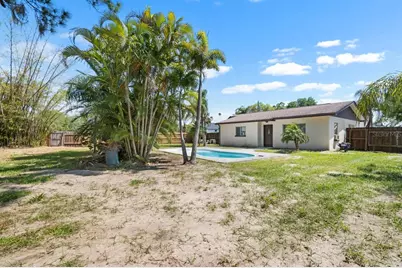 301 5th Avenue NW, Ruskin, FL 33570 - Photo 31