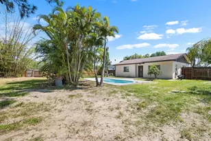 301 5th Ave NW, Ruskin, FL 33570 - Photo 31