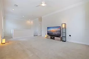 125 Commonwealth Ct N, Saint Petersburg, FL 33716 - Photo 35