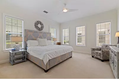 125 Commonwealth Court N, Saint Petersburg, FL 33716 - Photo 7