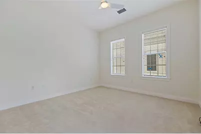 125 Commonwealth Court N, Saint Petersburg, FL 33716 - Photo 43