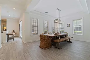 125 Commonwealth Ct N, Saint Petersburg, FL 33716 - Photo 13