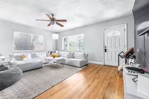 4116 N Marguerite St, Tampa, FL 33603 - Photo 11