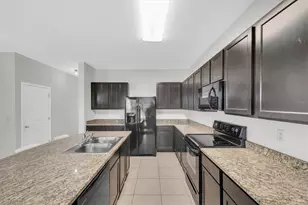 8879 Indigo Trail Loop, Riverview, FL 33578 - Photo 13