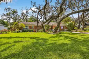 212 S Lockmoor Ave, Temple Terrace, FL 33617 - Photo 57