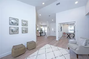 14817 Farnham Way, Tampa, FL 33624 - Photo 7