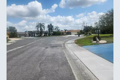 1405 Jacobson Circle, Sun City Center, FL 33573 - Photo 11