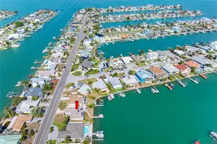 555 115th Ave, Treasure Island, FL 33706 - Photo 9