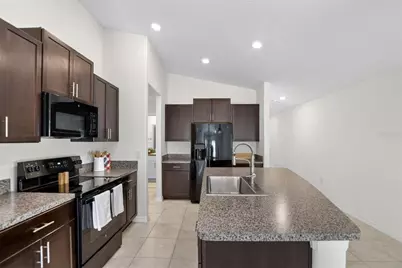 11936 Miracle Mile Drive, Riverview, FL 33578 - Photo 7