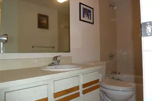 807 Jacaranda Dr, Oldsmar, FL 34677 - Photo 13