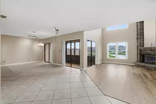 846 Glades Ct NE, Saint Petersburg, FL 33702 - Photo 21