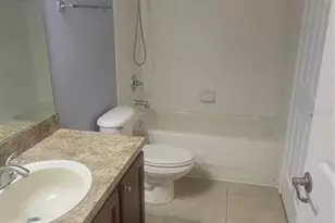 10951 Brickside Ct, Riverview, FL 33579 - Photo 11